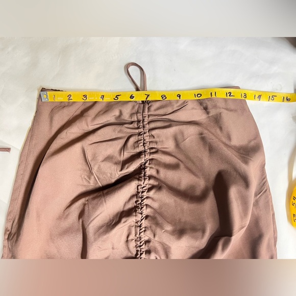 PRINCESS POLLY Brown strapless ruched cutout top and maxi skirt size 6. - Picture 13 of 14